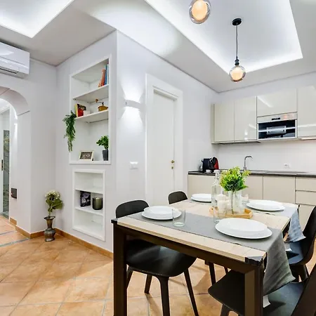 Spanish Steps - Zucchelli Apartment