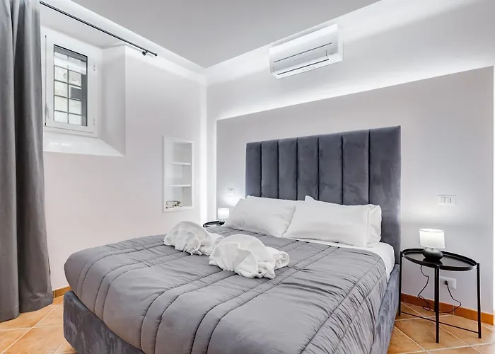 Spanish Steps - Zucchelli * Rome